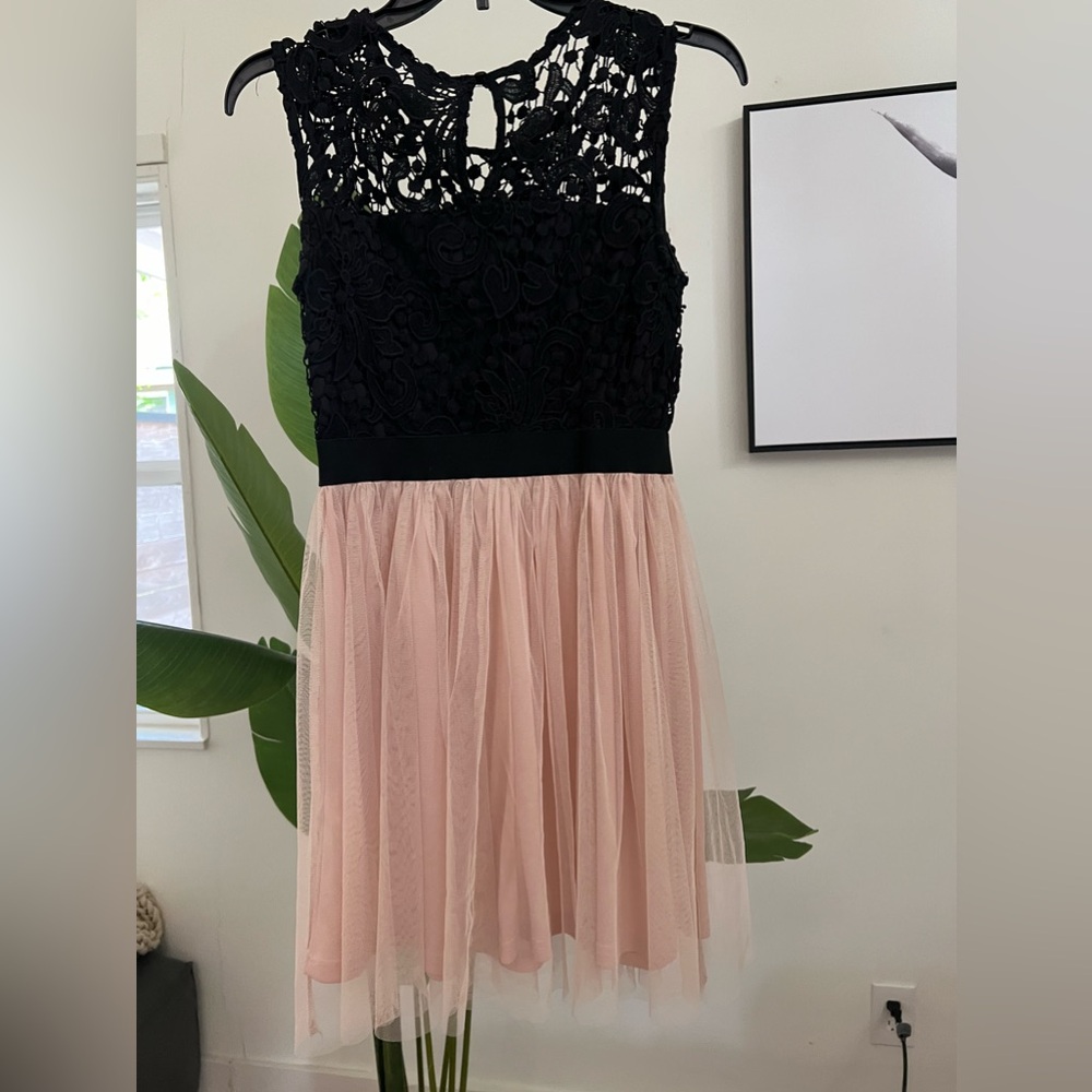 Dress - Super Cute
